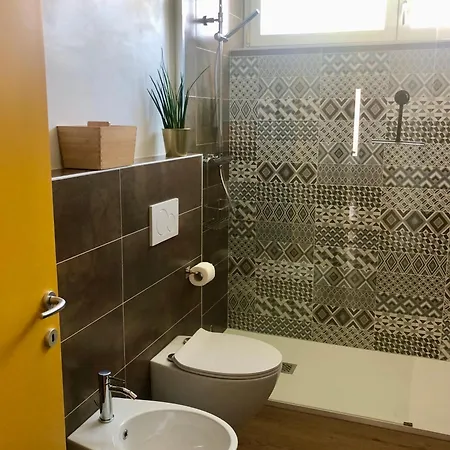 Roggia Maestra Bed & Breakfast *