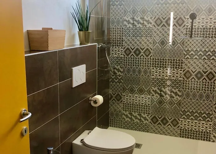 Roggia Maestra Bed & Breakfast 3*